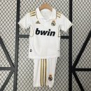 Maglia Real Madrid Home Retro Bambino 2011 2012 Maglia Real Madrid Home Retro Bambino 2011 2012