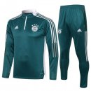 Giacca Bayern Monaco 2022 Verde Giacca Bayern Monaco 2022 Verde