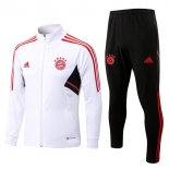 Giacca Bayern Monaco 2023 Bianco Nero Giacca Bayern Monaco 2023 Bianco Nero
