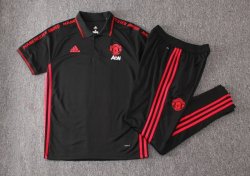 Polo Set Completo Manchester United 2019 2020 Nero Rosso Polo Set Completo Manchester United 2019 2020 Nero Rosso