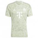 Thailandia Maglia Bayern Monaco Wiesn Oktoberfest 2023 2024 Thailandia Maglia Bayern Monaco Wiesn Oktoberfest 2023 2024