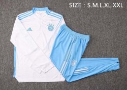 Giacca Bayern Monaco 2022 Bianco Blu Giacca Bayern Monaco 2022 Bianco Blu