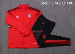 Giacca Bayern Monaco 2023 Rosso Nero Giacca Bayern Monaco 2023 Rosso Nero