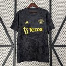 Maglia Manchester United Formazione 2024 2025 Maglia Manchester United Formazione 2024 2025