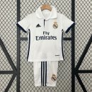 Maglia Real Madrid Home Retro Bambino 2016 2017 Maglia Real Madrid Home Retro Bambino 2016 2017